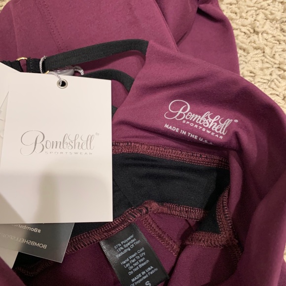 Bombshell Divine Leggings - Picture 6 of 12